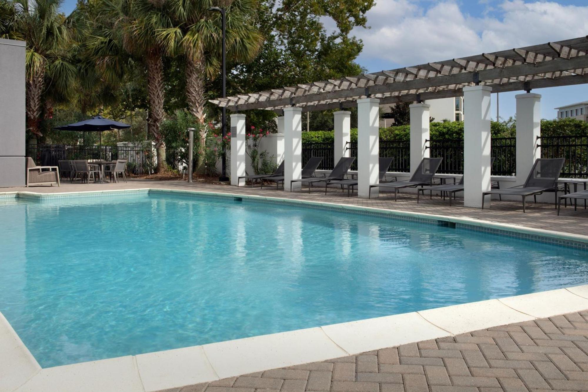 Courtyard Jacksonville Flagler Center Экстерьер фото