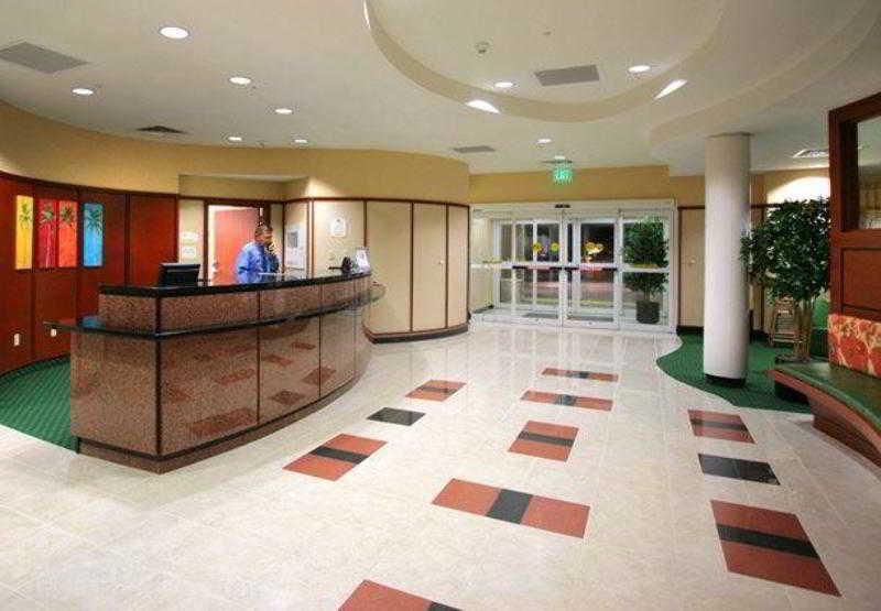 Courtyard Jacksonville Flagler Center Интерьер фото