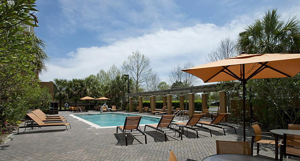 Courtyard Jacksonville Flagler Center Экстерьер фото